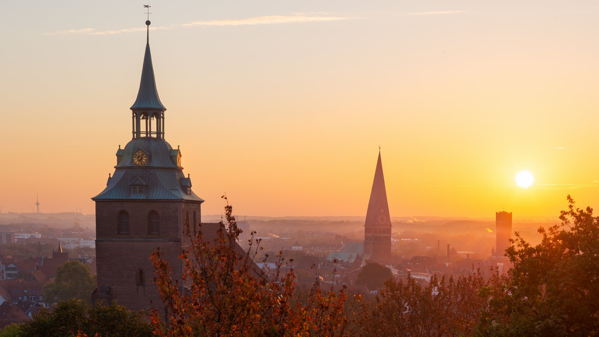 Ein tolles Erlebnis sind die Sonnenuntergänge vom Kalkberg Lüneburg